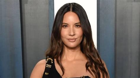 Olivia Munn Explains Why She Had Full Hysterectomy Amid Her Ongoing