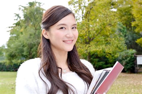 美人で可愛い！きれいでモテるのに彼氏ができない女性の原因