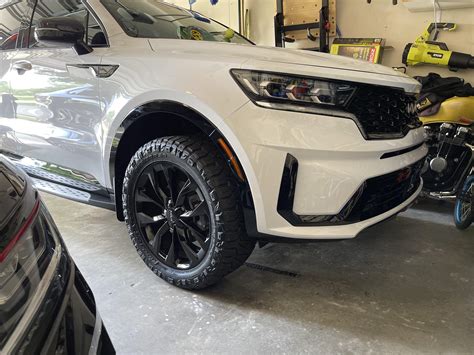 2022 Kia Sorento Tires