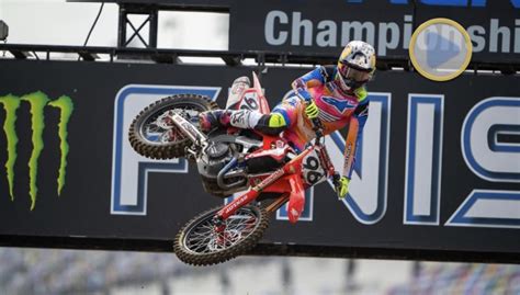 VÍDEO Melhores momentos da 8ª etapa do AMA Supercross em Daytona