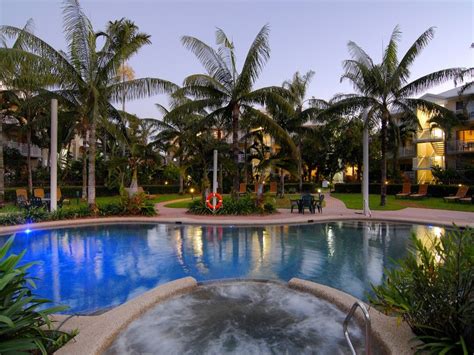 Cairns Beach Resort | Discover Queensland