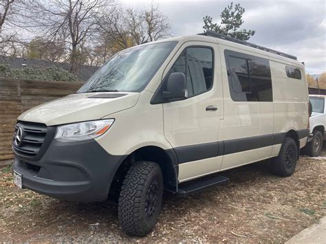 Mercedes Sprinter4X4 - Vanlife Trader