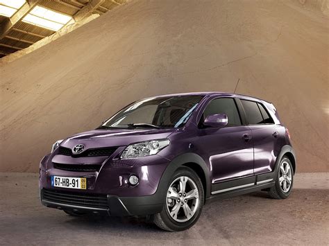 Toyota Urban Cruiser Specs And Photos 2009 2010 2011 2012 2013