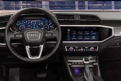 Audi Q3 2022 Interior