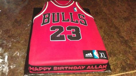 Bulls Jersey Cake With Buttercream Frosting Covered With Fondant