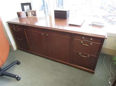 Traditional Desk Sets Conklin Office Furniture