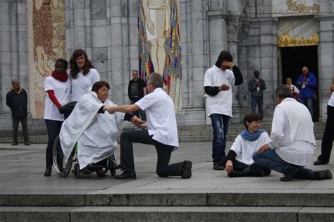 La fraternité n est pas une option c est une nécessité Jeunes