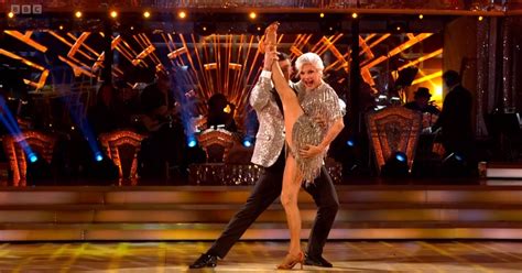 Strictly Come Dancing S Angela Rippon Wows Viewers With Jawdropping