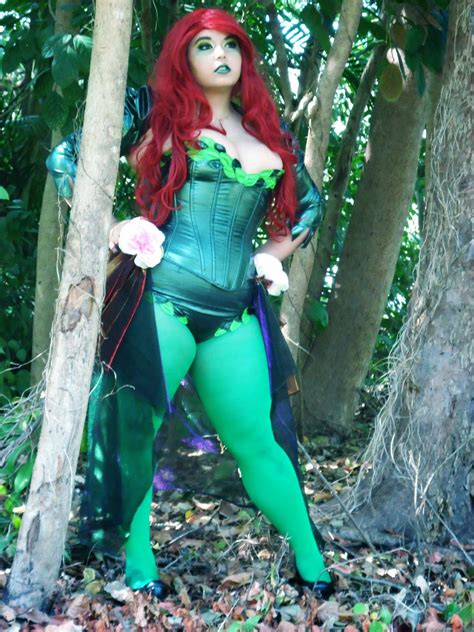 Cosplay Feature Alychu S Seductive Poison Ivy