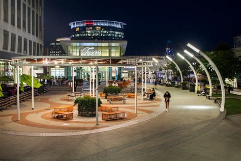 Tysons Corner Center | Live and Office