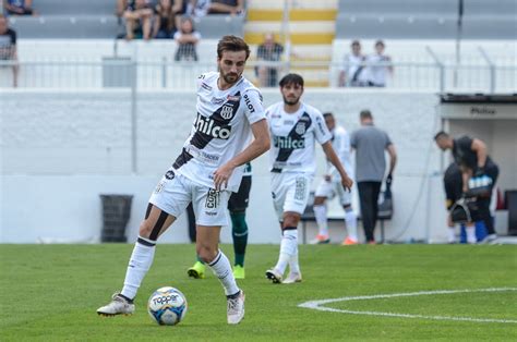 CRB se junta ao Avaí no interesse em Rafael Longuine do Santos