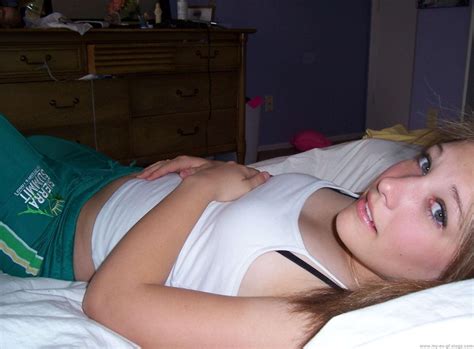 Blonde Chick With Bush Shows Off Nice Tits Porn Pictures XXX Photos Sex Images PICTOA