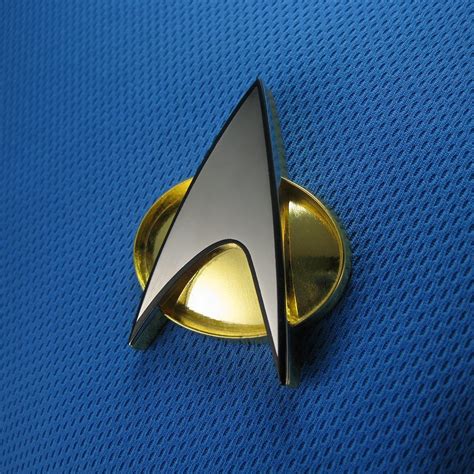 Star Trek TNG Communicator Badge » Petagadget