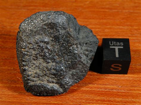 Meteorite Gallery Photos Information Hunting Research Preservation