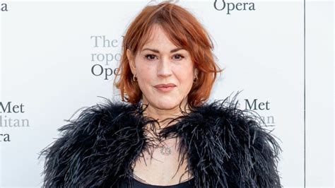 Molly Ringwald Plastic Surgery: Did She Get Work Done to Look Young?