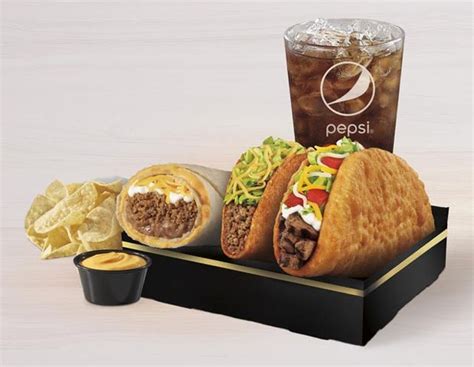 Taco Bell Adds 7 Deluxe Box