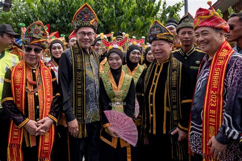 GALERI GAMBAR PESTA KAAMATAN SABAH 2023