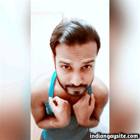 Indian Gay Porn Sexy Desi Hunk Strips Naked And Shows Off His Hot And