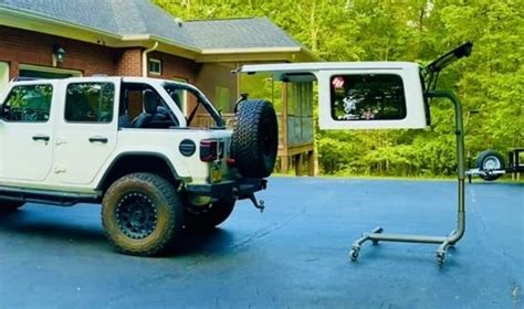 Buy RollnJack Hard Top Removal Lift For Jeeps 2007 To Present Jeeps