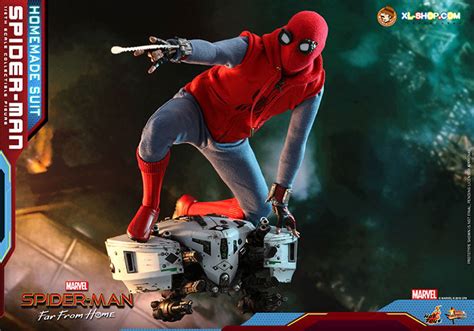 Hot Toys MMS Spider Man Far From Home Th Scale Spider Man
