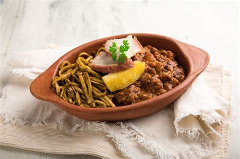 Carapulcra Sopa Seca Carne De Cerdo Picada Y Yuca Comida Peruana