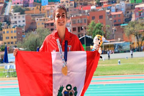 Peruana Paola Mautino Gana Medalla De Oro En Salto Largo E Impone