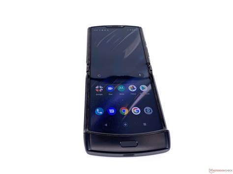Смартфон Motorola Razr 2019. Обзор от Notebookcheck - notebookcheck-ru ...