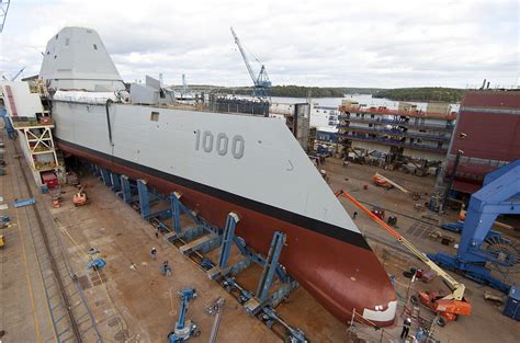 Destr Ier Zumwalt Ddg Pronto Para O Lan Amento Poder Naval