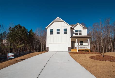 Reasons to Move to Newnan GA | Piedmont Residential