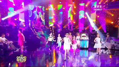 La Troupe Du Grand Show Des Enfants Interpr Te Un Medley Saint Tropez