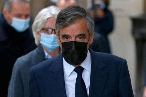 El Ex Primer Ministro Francés François Fillon Condenado A Cuatro Años