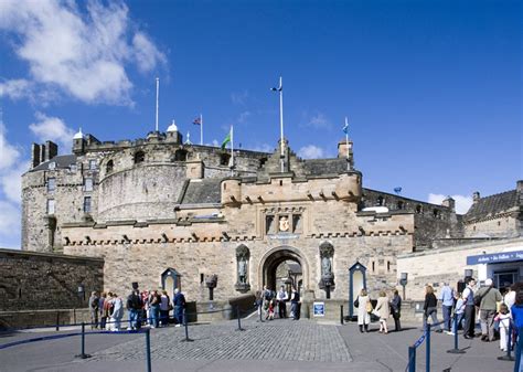 Highlights Of Edinburgh Must See Tourist Places And Attractions In