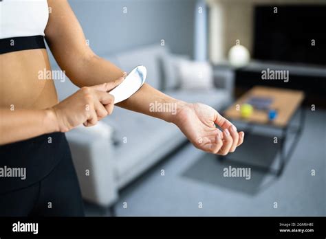 Gua Sha Arm Therapy Treatment Muscle Physiotherapy Stock Photo Alamy