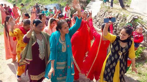 Pahari Band Baje Dance Desi Dance Himachali Culture Mandyali