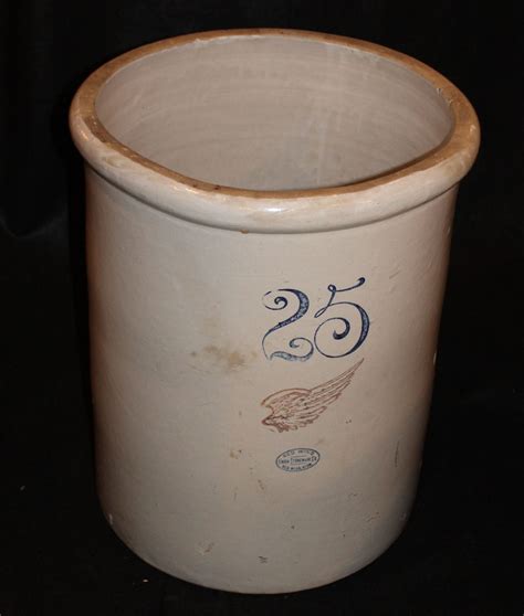 Bargain Johns Antiques Red Wing Crock 25 Gallon With Large Wing