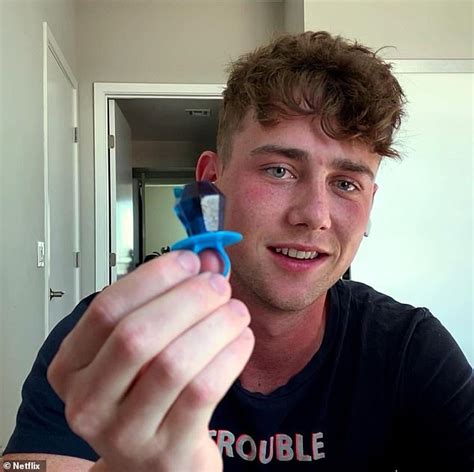 Too Hot To Handle S Harry Jowsey PROPOSES To Girlfriend Francesca Farago And She Says YES