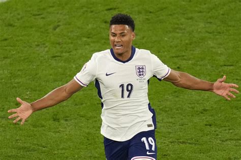 Netherland 1 V 2 England England Secures Euros 2024 Final With A Late