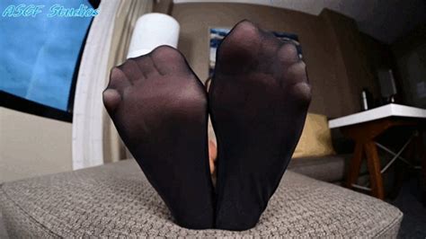 Bri S Soles From The Vault Pantyhose Feet Part Mov Amateur Soles Giantess And Footjobs