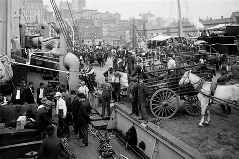 This Photo Of A Dockyard Proves Time Travellers Do Exist Can