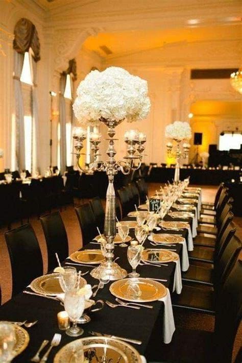 Pin By Maria Jose Alfaro On Boda Vino Mundo Gold Wedding Theme Gold