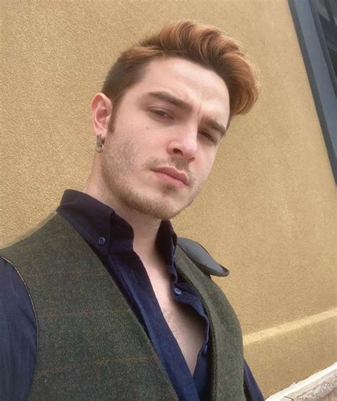 Job Interview Day Nudes Gaybrosgonemild NUDE PICS ORG