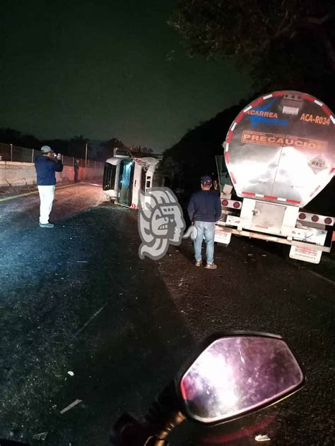 Accidente Múltiple En La Puebla Orizaba Daños Materiales