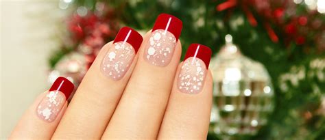 Are You Searching For Interesting Christmas Nail Art Ideas For The