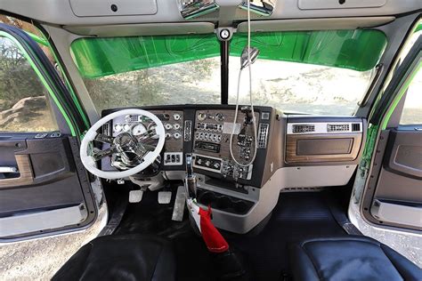 Freightliner Coronado | Semi trucks interior, Semi trucks, Truck interior