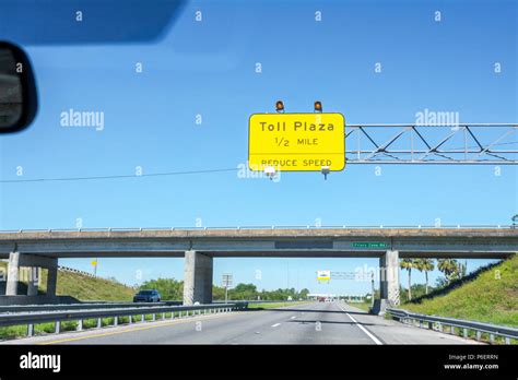 Florida Turnpike Toll Road Plaza Fotografías E Imágenes De Alta Resolución Alamy