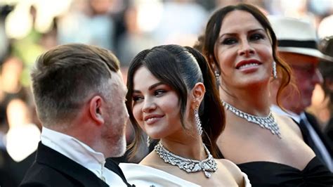 Selena G Mez Exconcursante De Masterchef Celebrity Debuta En Cannes