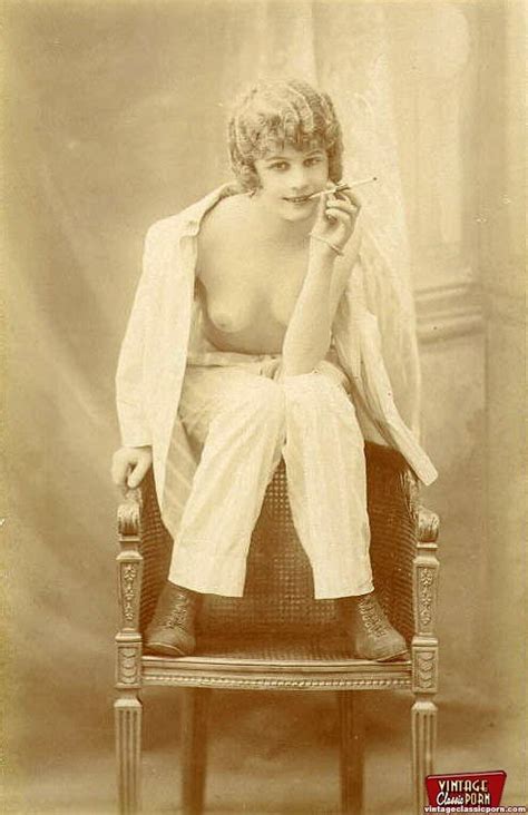Some Real Old And Vintage Naked Art Babes Pictures Porn Pictures XXX Photos Sex Images