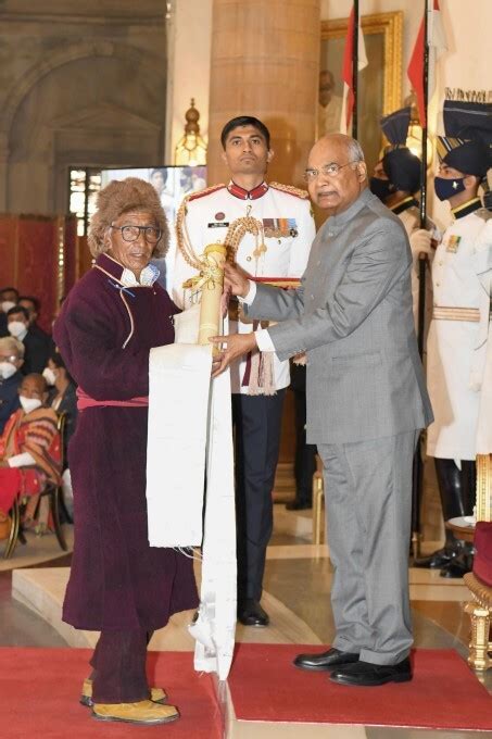 Padma Shri Awards Ceremony 2021, 09/11/2021 Photos: HD Images, Pictures, News Pics - Oneindia Photos