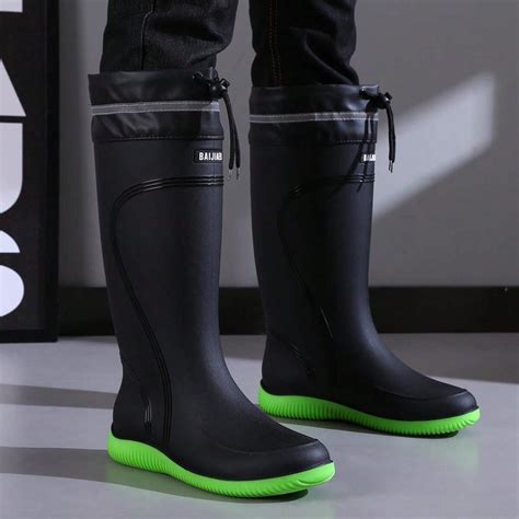 Botas De Lluvia Altas Para Hombres Negras Con Suela Verde Simples Y