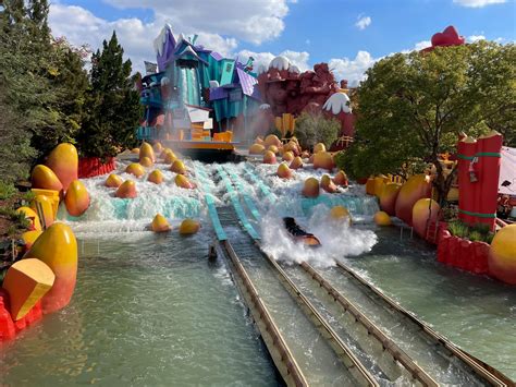 Dudley Do Right S Ripsaw Falls Reopens Following Refurbishment At